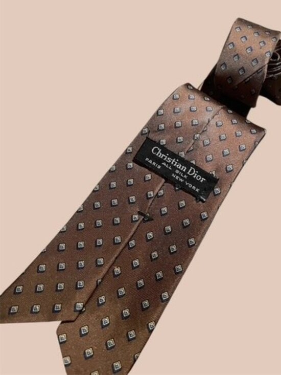 Dior Other - Christian Dior 100% Silk Men's Tie Geometric Made in USA